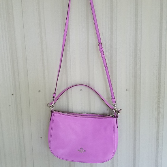 Coach Handbags - FINAL PRICE!! Coach purse